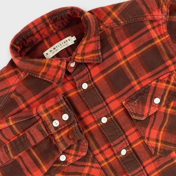 R.M. Williams Shirt Mens Small Red Orange Plaid Flannel Work Shirt Outdoor - Picture 1 of 12